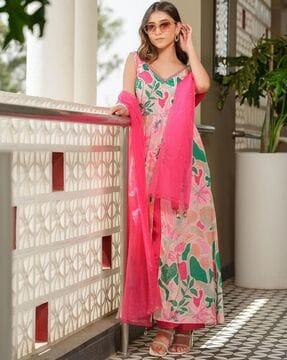 women leaf print flared kurta set with dupatta