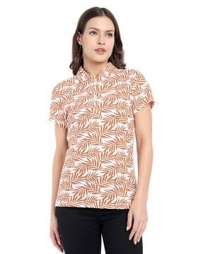 women leaf print regular fit polo t-shirt