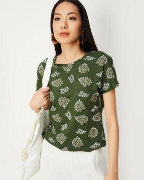 women leaf print regular fit t-shirt