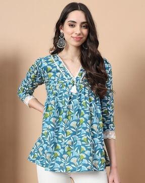 women leaf print relaxed fit top