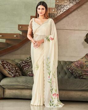 women leaf print saree with scalloped border