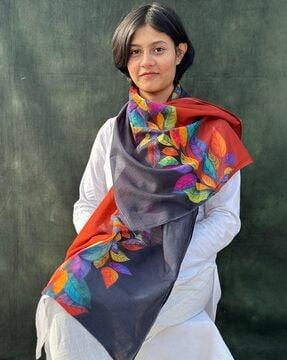 women leaf print scarf with folded hem