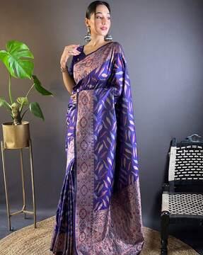 women leaf woven saree with contrast border