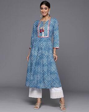 women lehriya print a-line kurta