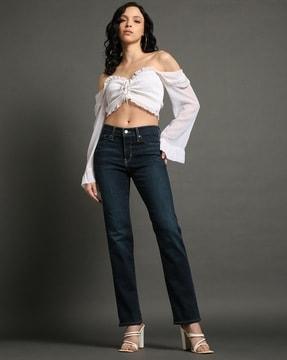women light-wash regular fit jeans
