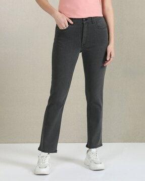 women lightly washed slim fit jeans