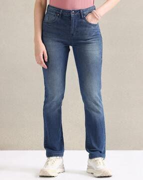 women lightly washed slim fit jeans