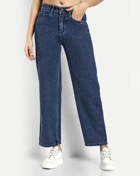 women lightly-washed wide-leg jeans