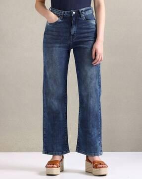 women lightly washed wide-leg jeans