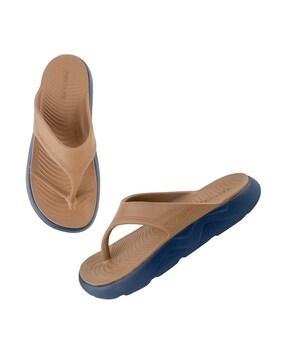 women logo embossed thong strap slip-on flip-flops