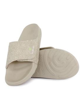 women logo print slip-on slides