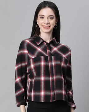 women loose fit checked shirt with patch pockets