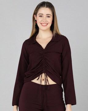 women loose fit top with spread collar