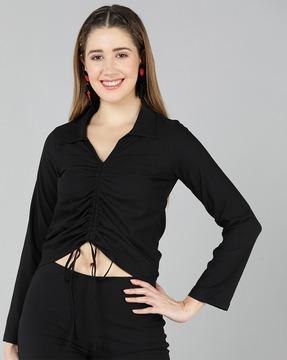 women loose fit top with spread collar