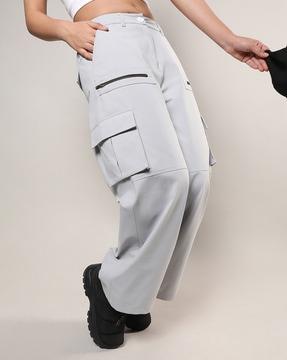 women low-rise flared cargo pants