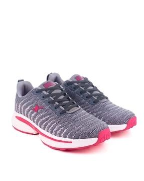 women low-top lace-up running shoes