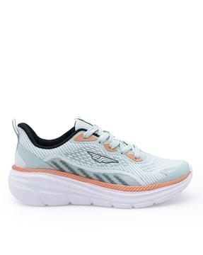 women low-top lace-up walking shoes