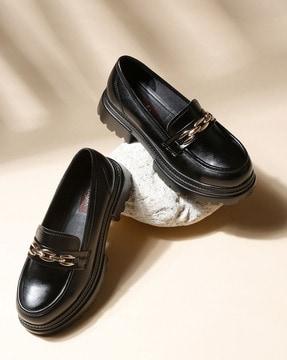 women low-top loafers with metal accent