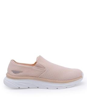 women low-top slip-on walking shoes