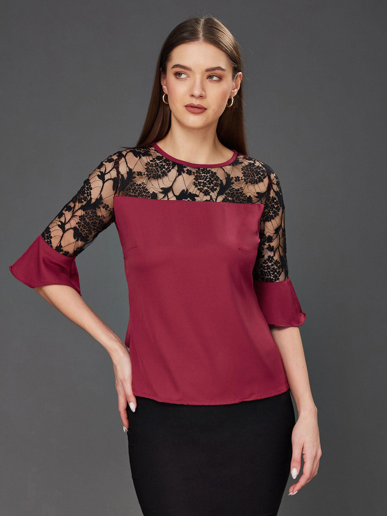 women maroon & black solid round neck relaxed fit regular top