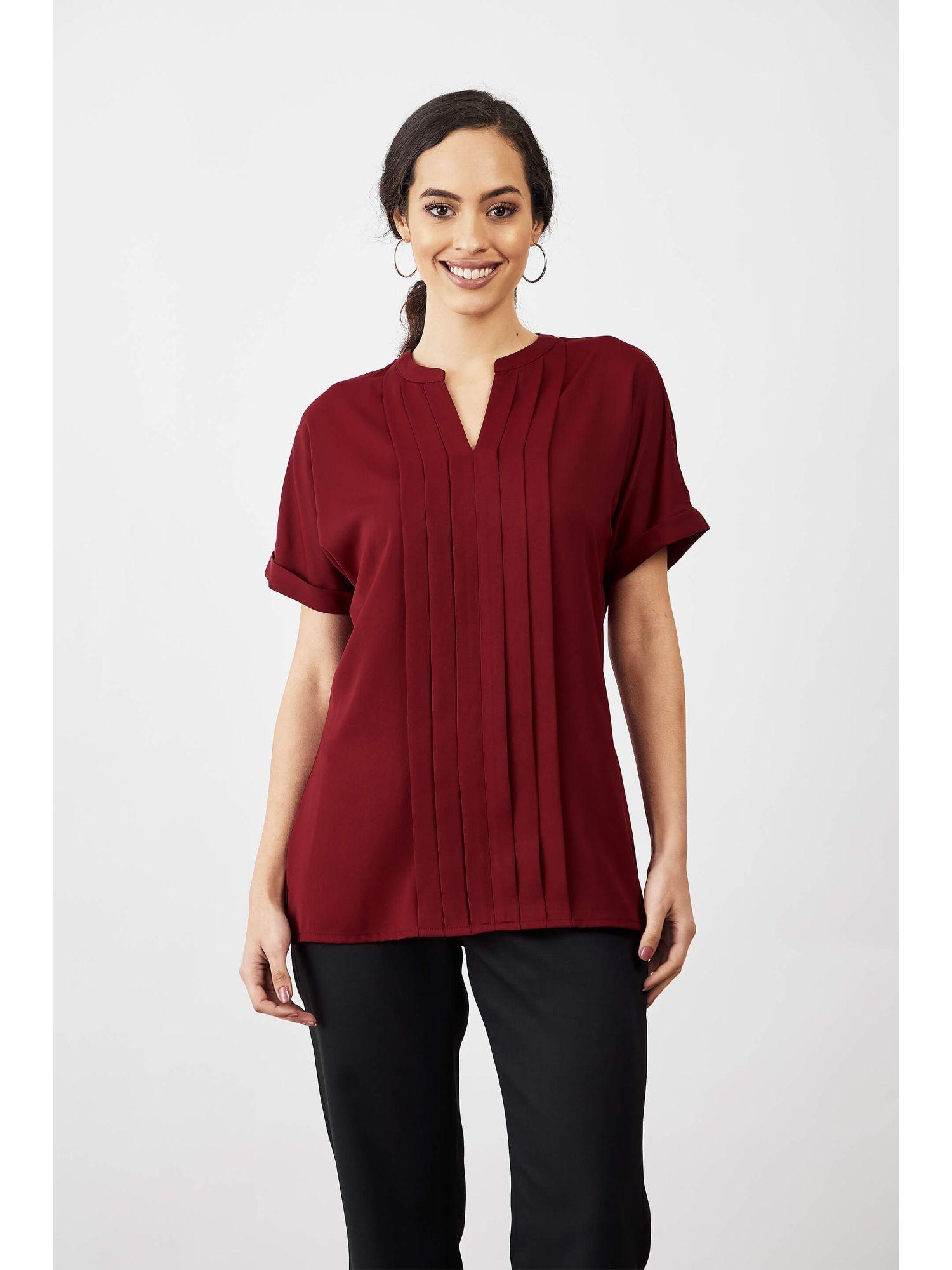 women maroon mulled top