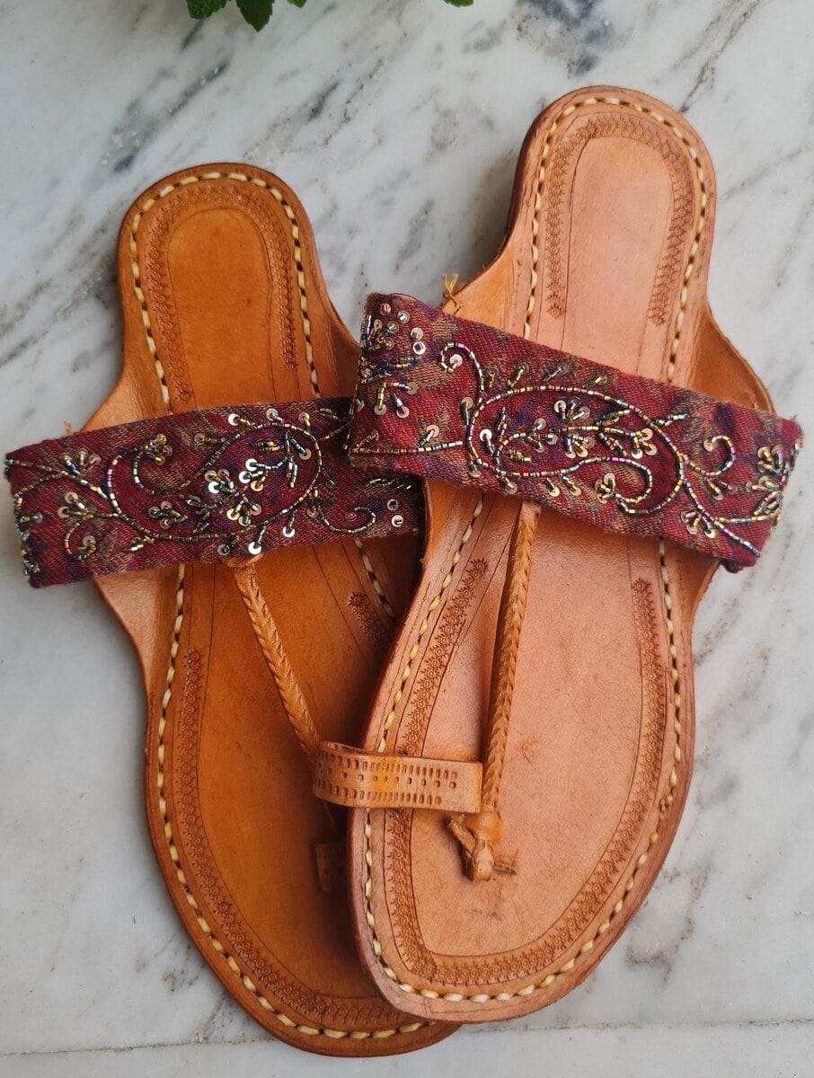 women maroon red leather embroidered one toe flats kolhapuris