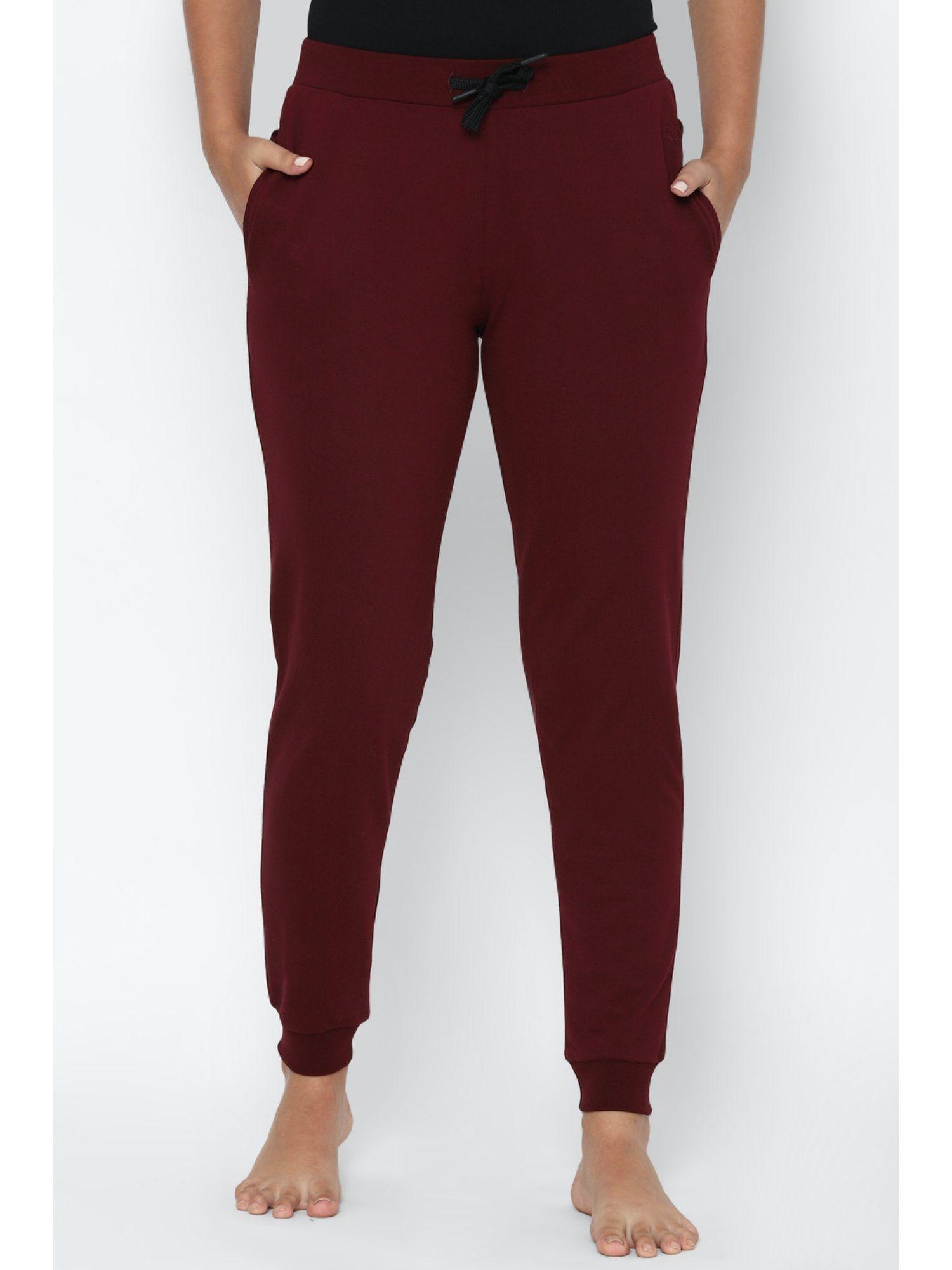 women maroon regular fit solid casual jogger pants