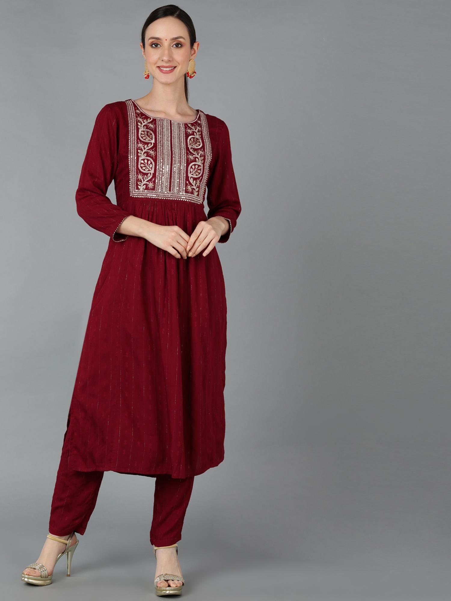 women maroon silk blend solid/plain straight kurta and pant (set of 2)