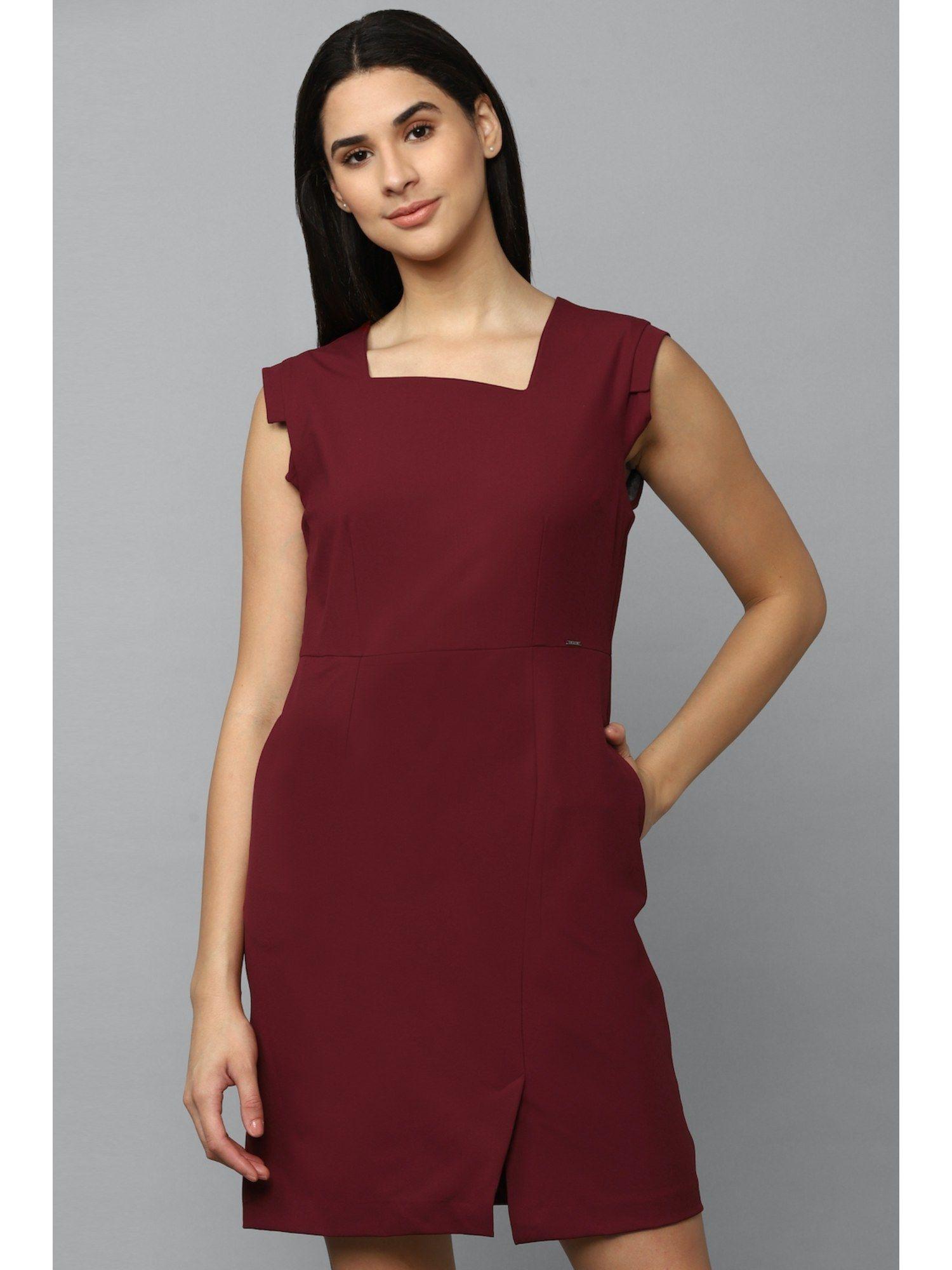 women maroon solid casual dress