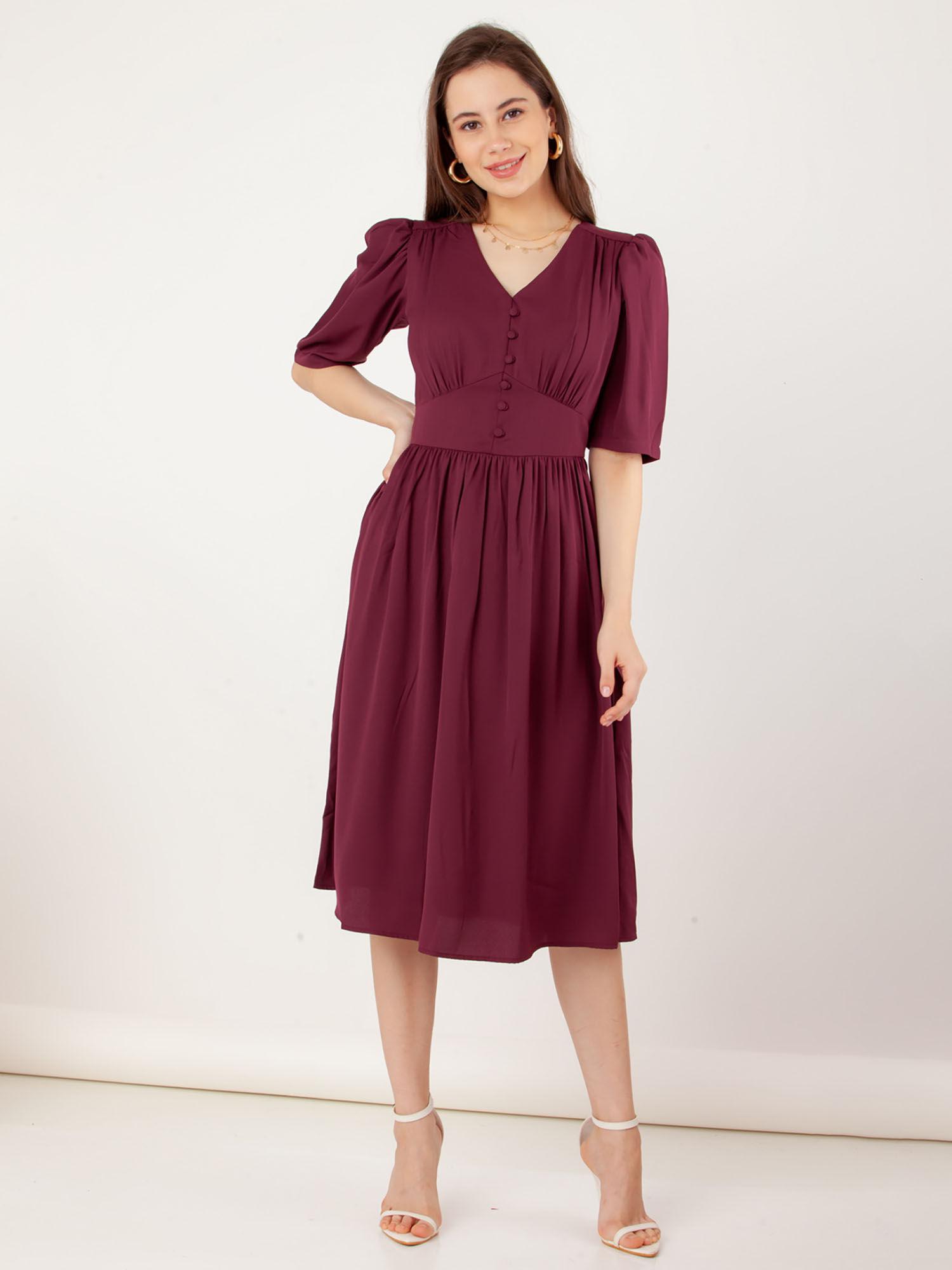 women maroon solid midi dress