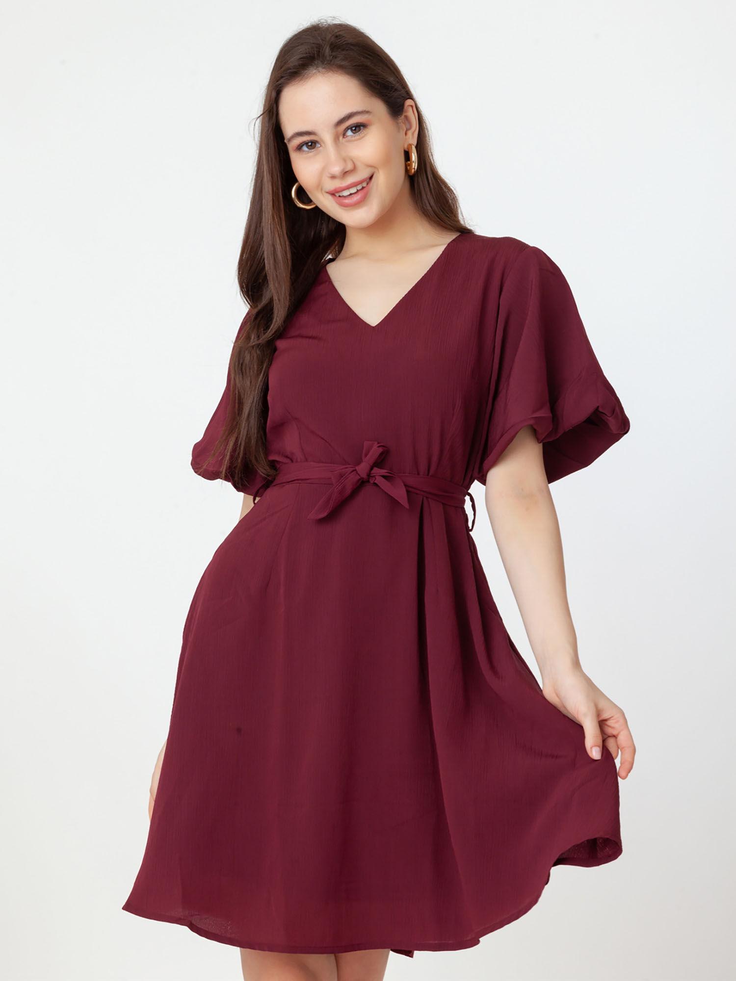 women maroon textured mini dress