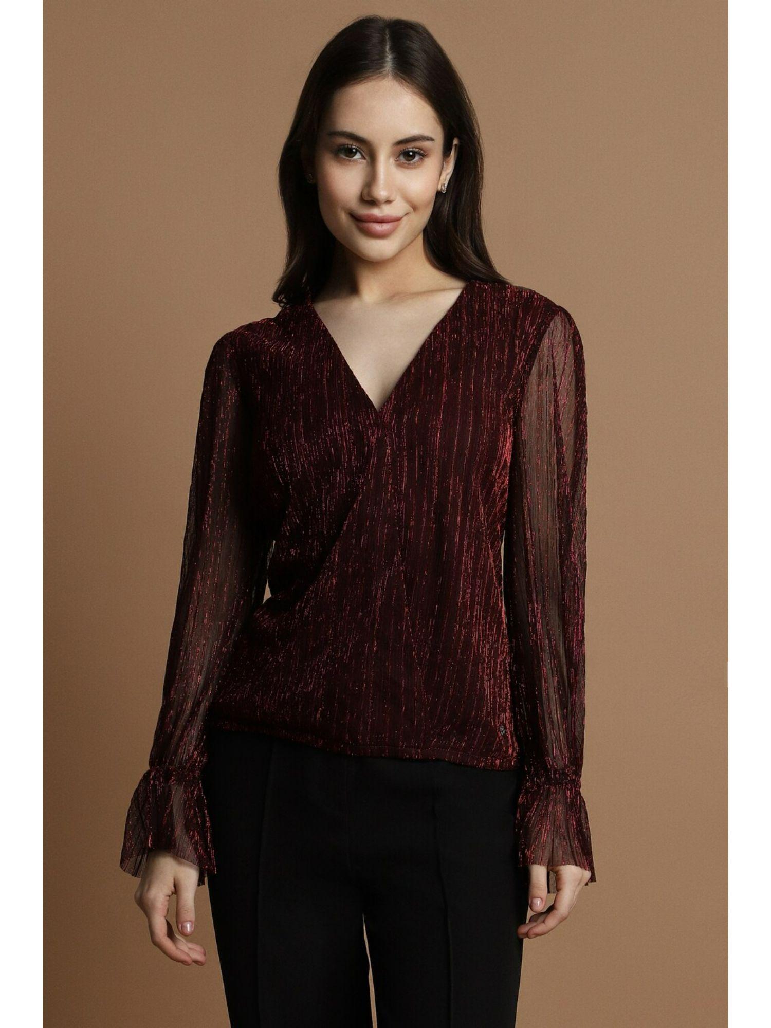 women maroon textured party top