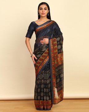 women micro print saree with contrast border