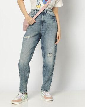 women mid-wash distressed relaxed fit jeans