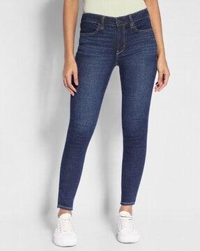 women mid-wash skinny fit jeans