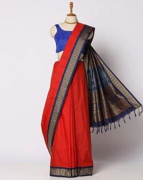 women motif pattern saree with contrast pallu