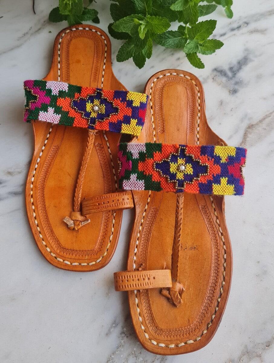 women multicolour leather embroidered one toe flats kolhapuris