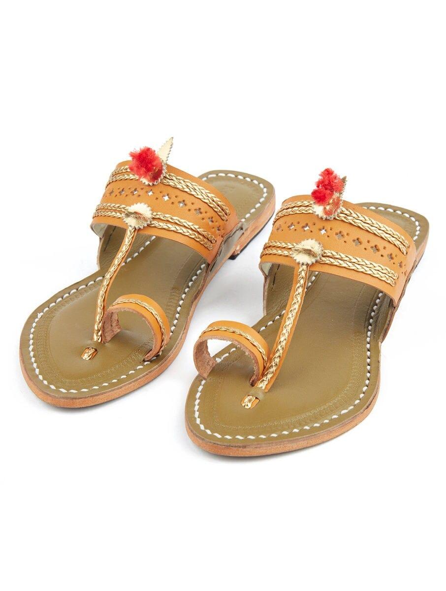 women multicolour leather solid open back one toe flats kolhapuris