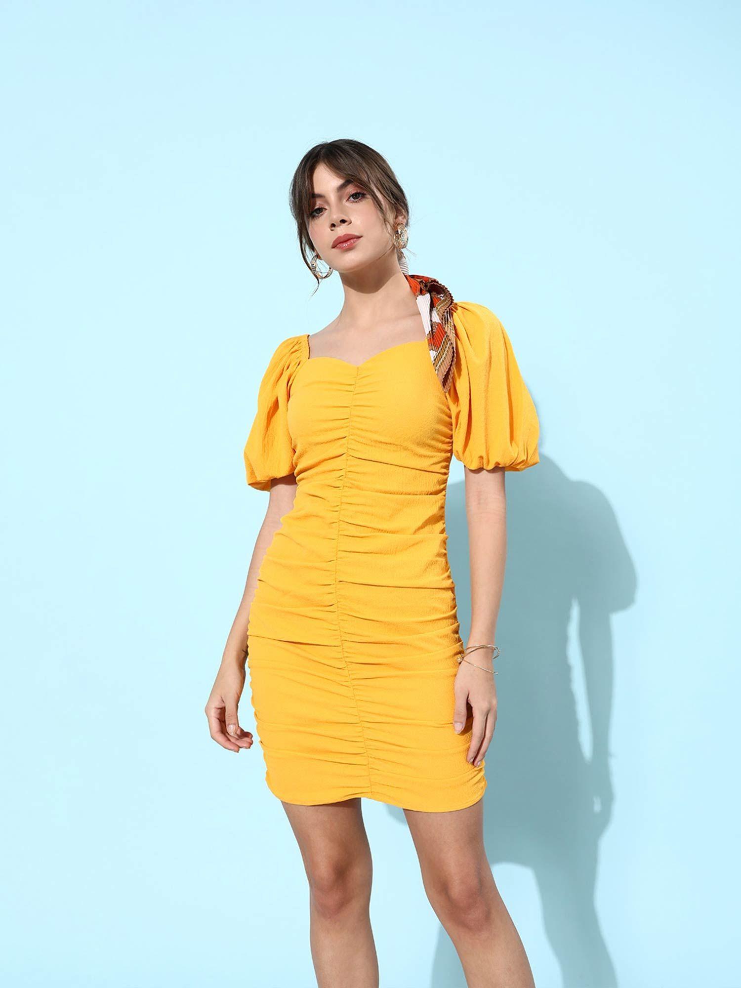 women mustard solid puff sleeves dress