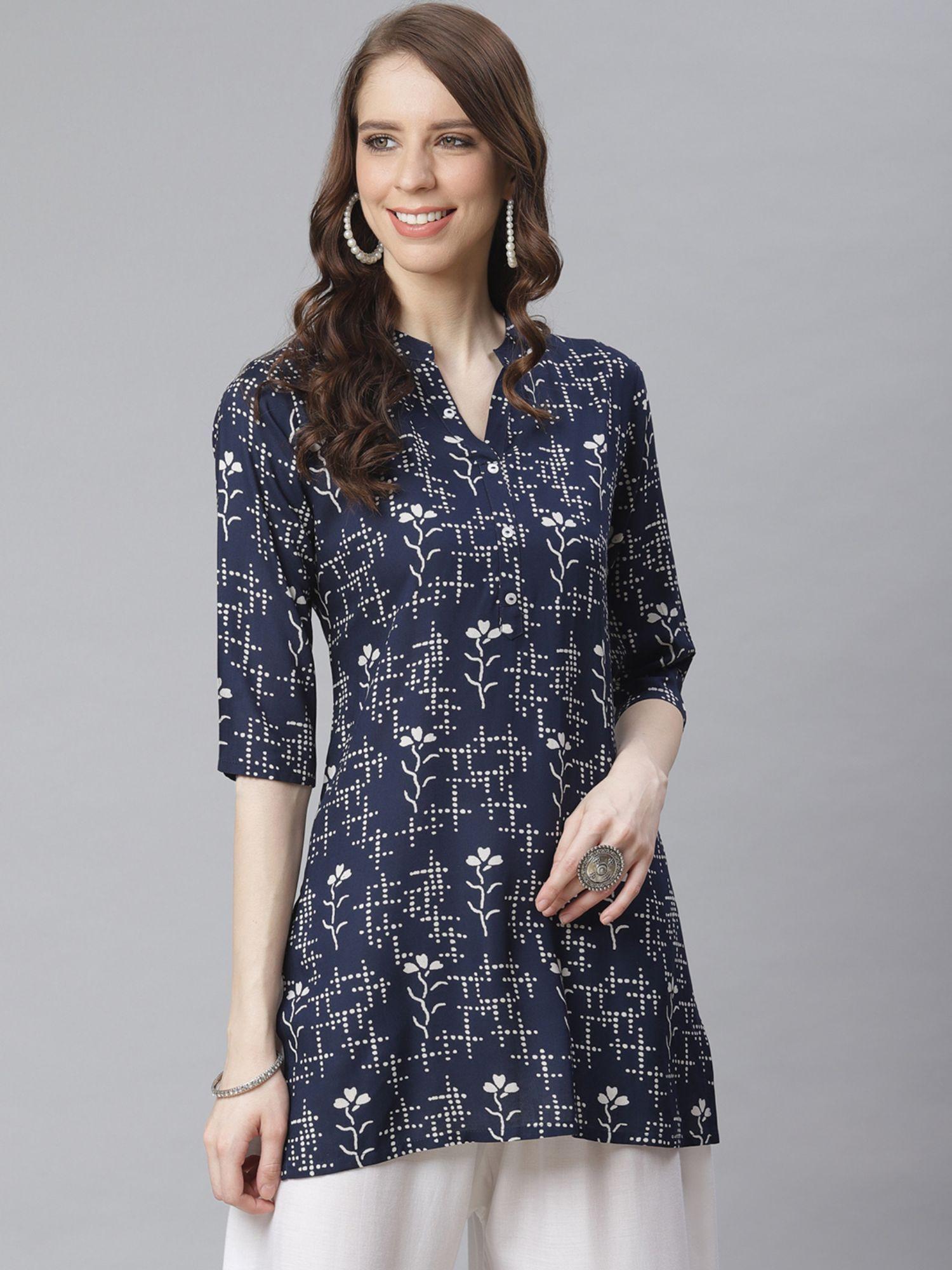 women navy & white printed straight kurti