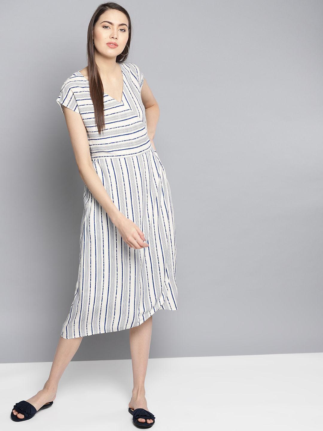 women navy blue colour midi striped dress