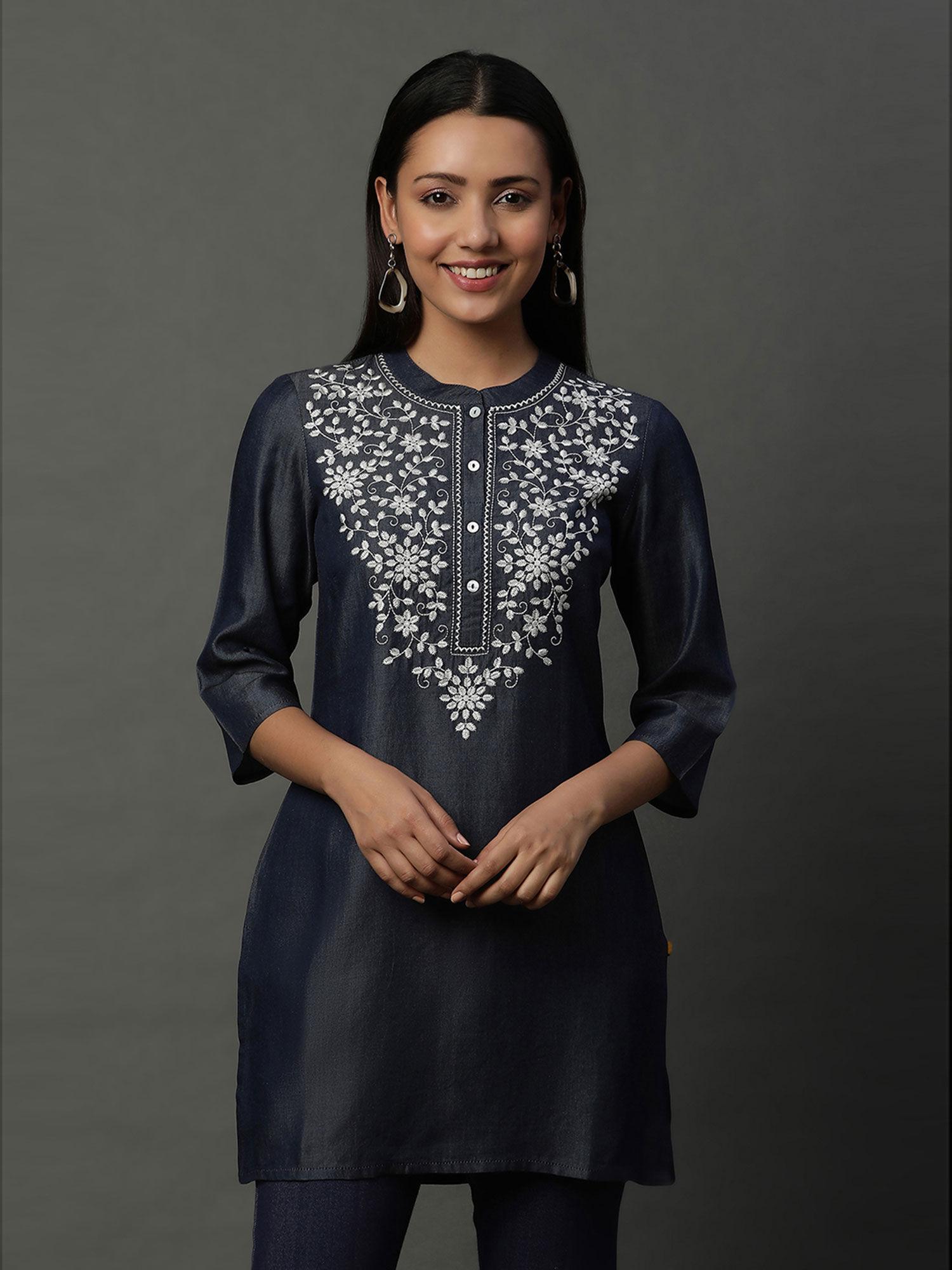 women navy blue embroidered cotton kurti