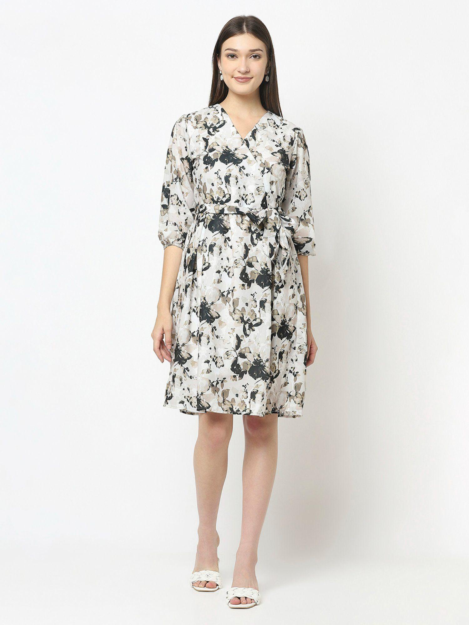 women off-white floral dress with tie-up detail