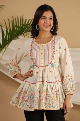 women off-white floral printed cotton peplum tunic with thread embroidery - off white