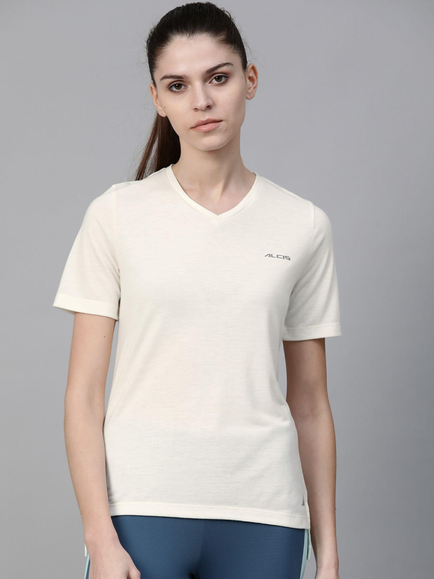 women off-white solid v-neck high-low training t-shirt