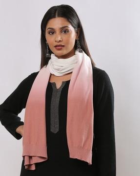 women ombre-dyed stole