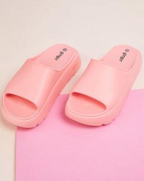 women open-toe platform slides