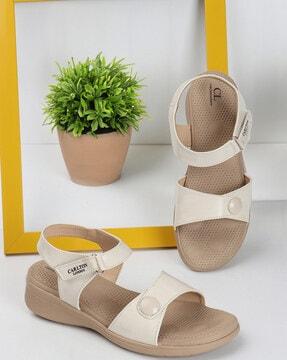 women open-toe sandals with velcro fastening