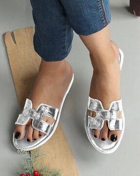 women open-toe slip-on flip-flops