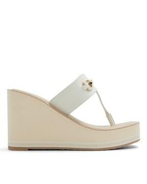 women open-toe t-strap sandals